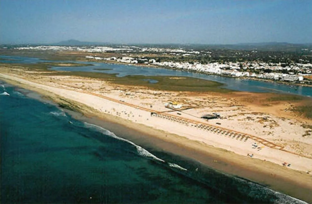 Cabanas1 Cabanas De Tavira 0*,
